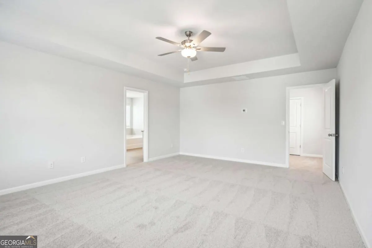 3002 Viewpark Circle