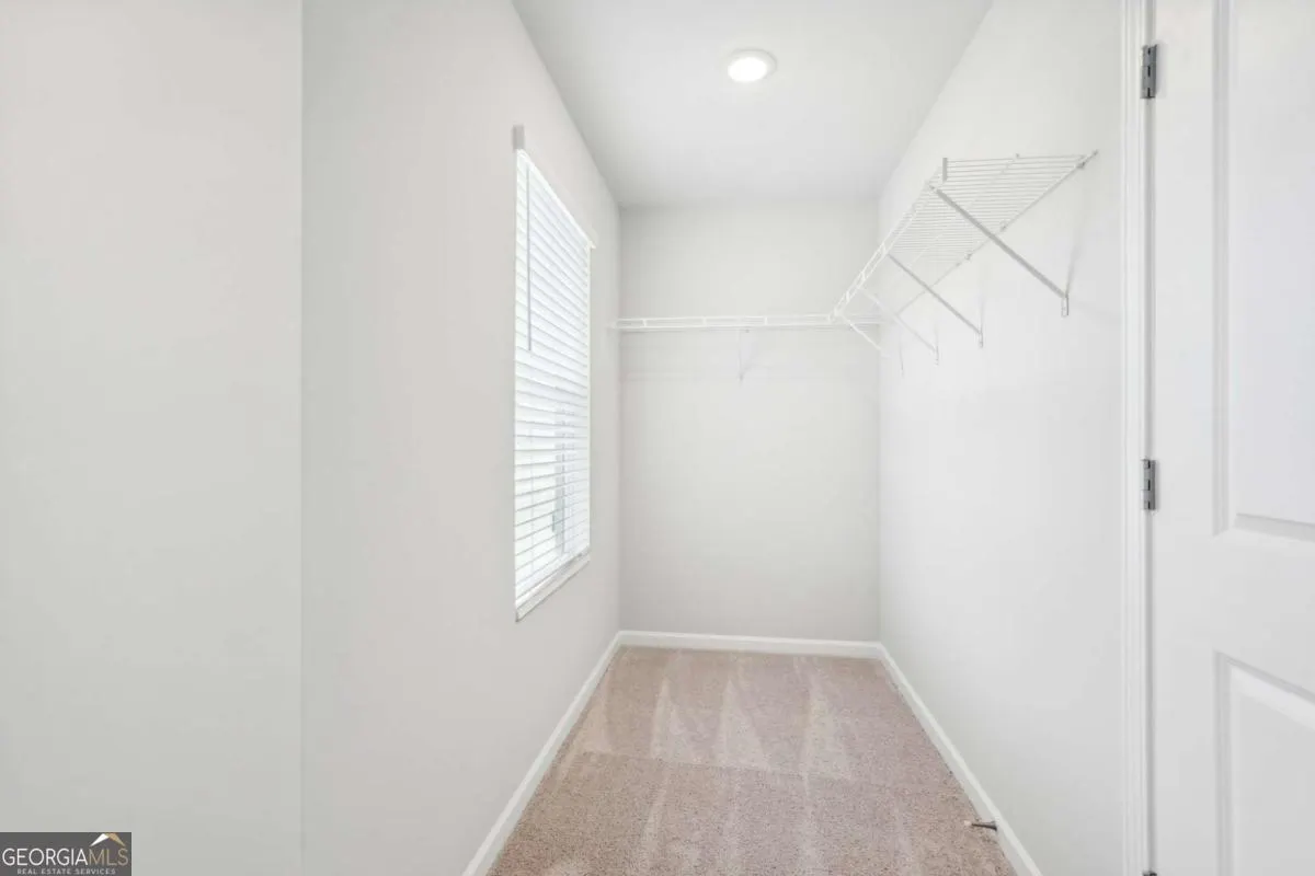 3002 Viewpark Circle