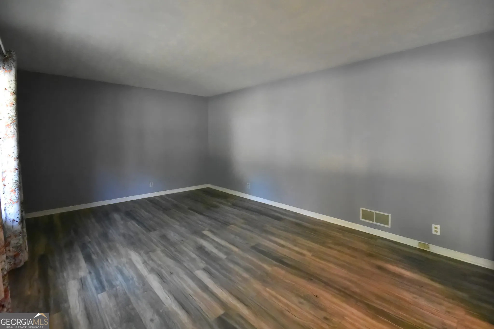 129 Creek Circle
