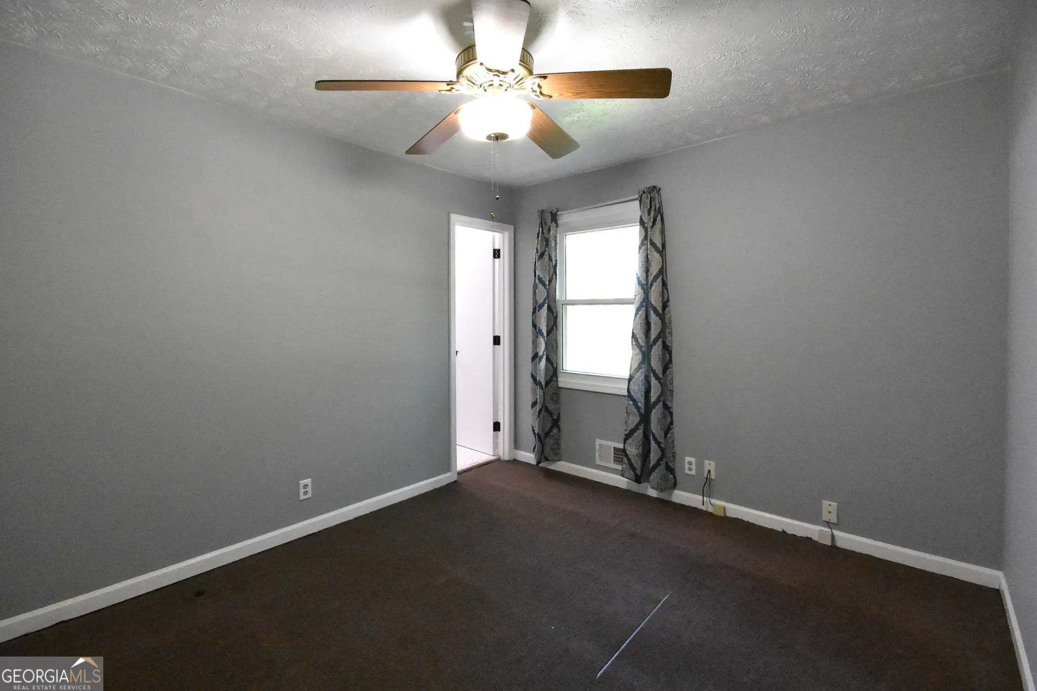 129 Creek Circle