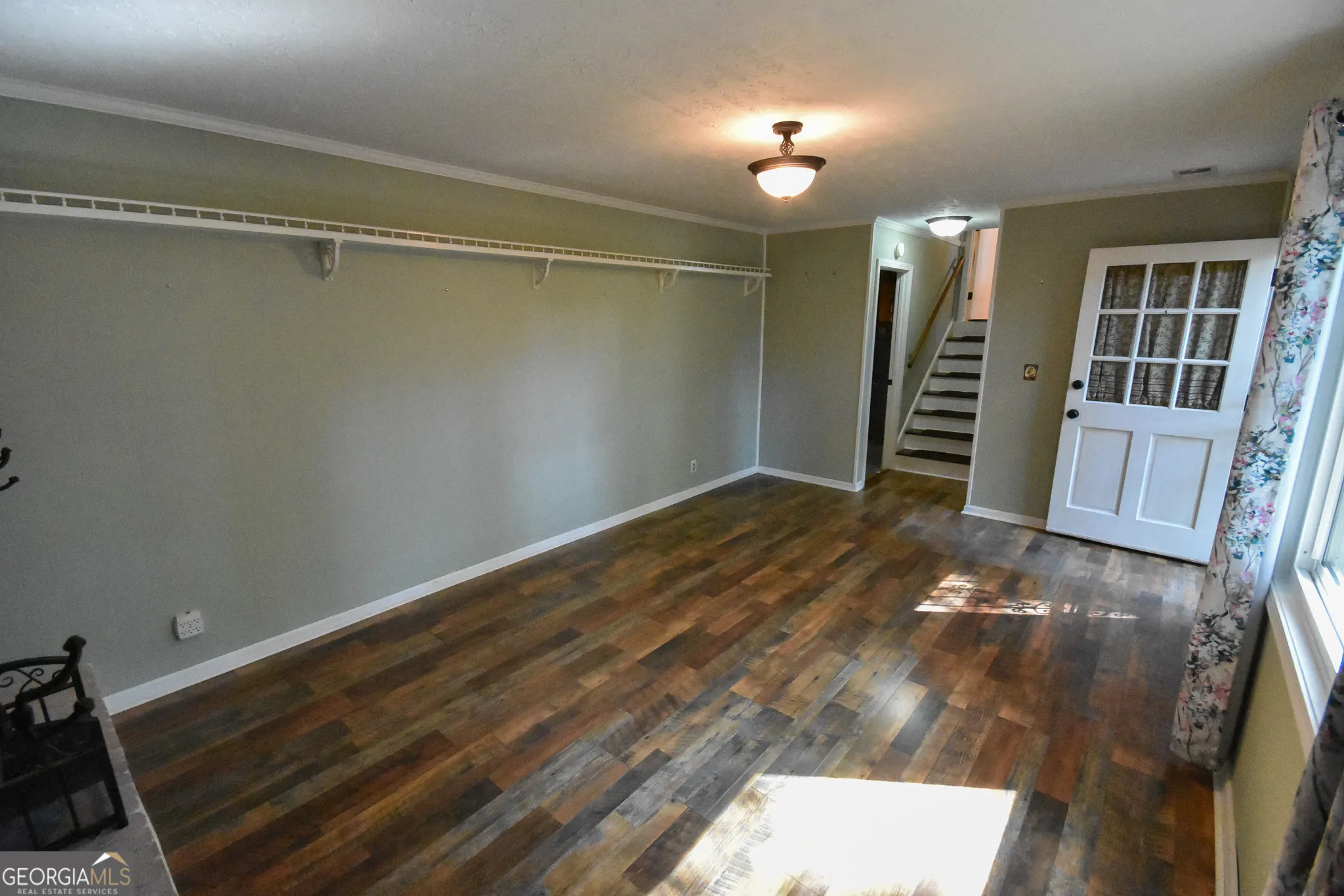 129 Creek Circle