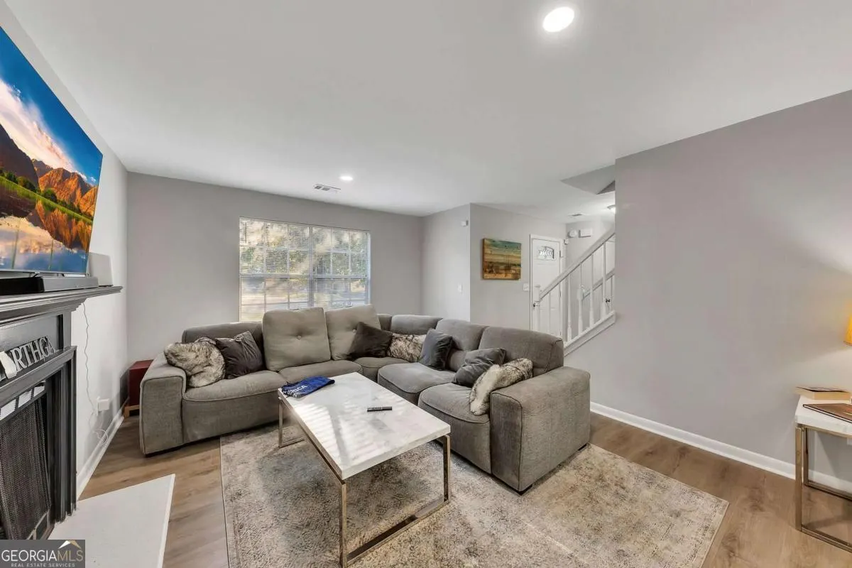 2987 Carrie Farm Road NW