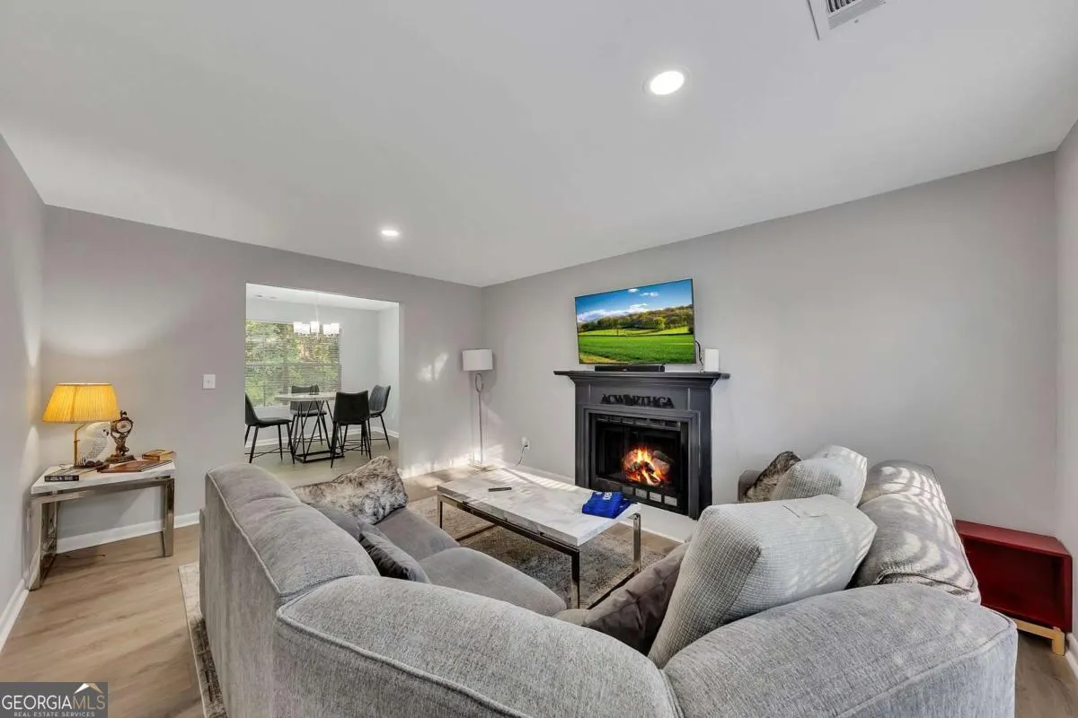 2987 Carrie Farm Road NW