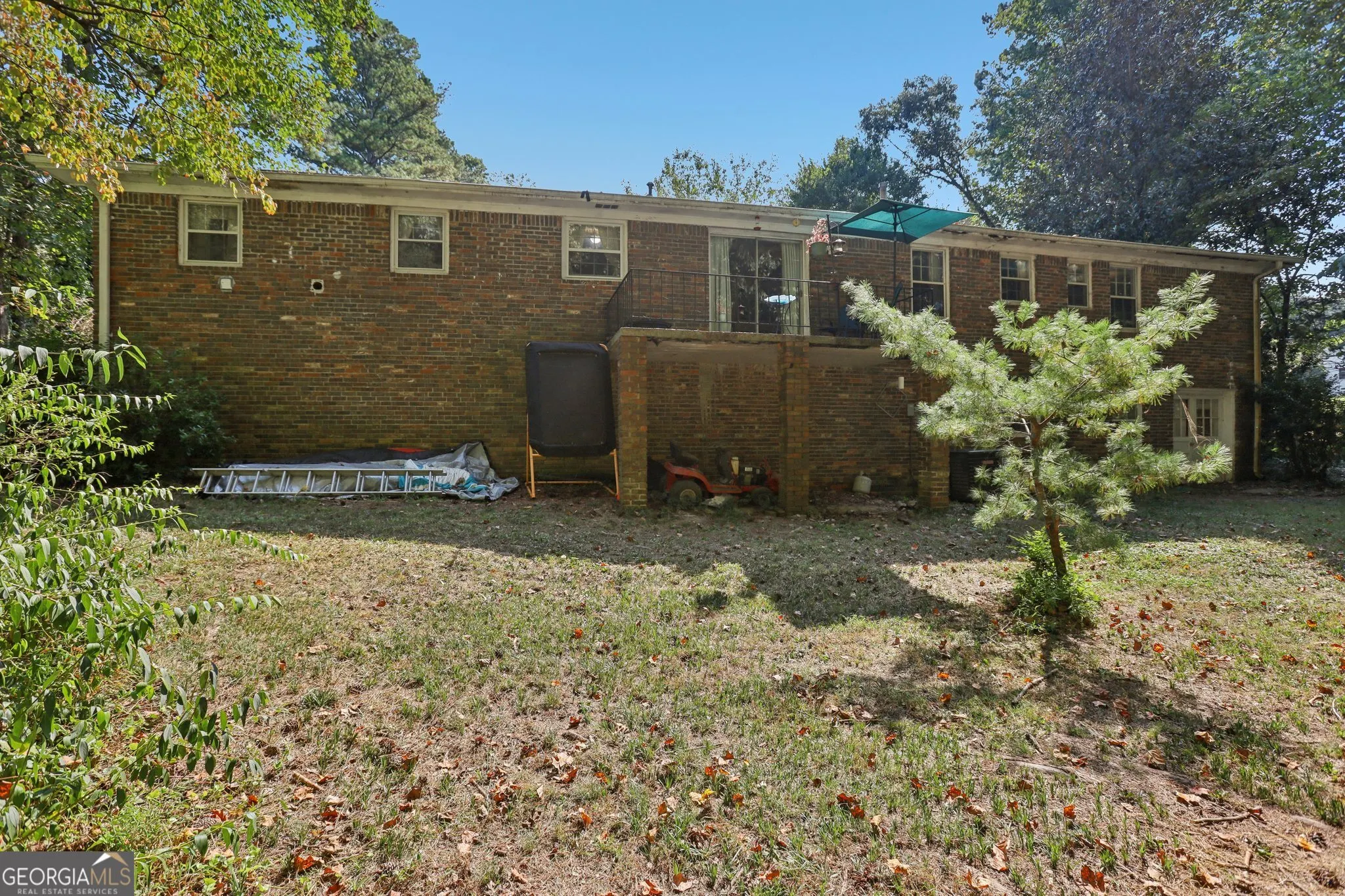 11 Cecil Drive