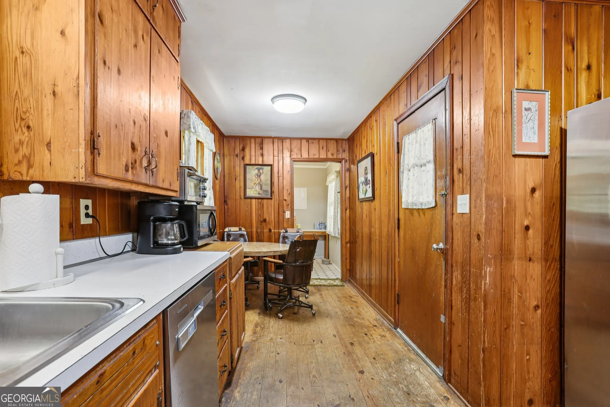 11 Cecil Drive