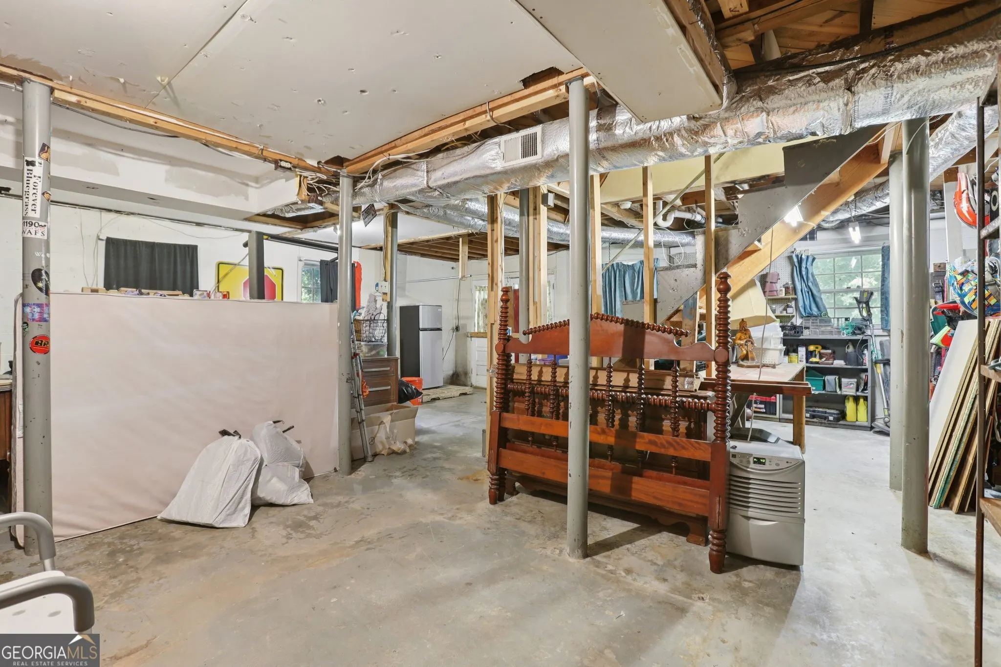 11 Cecil Drive