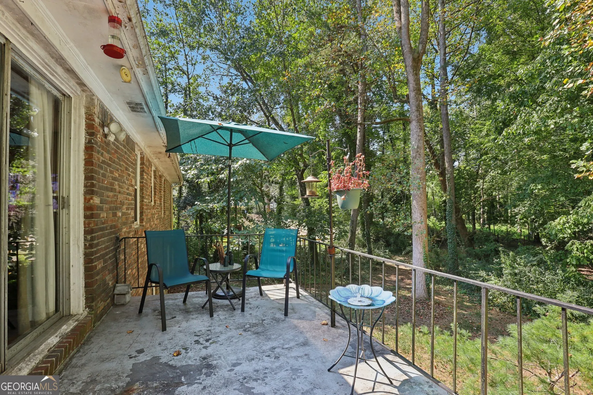 11 Cecil Drive