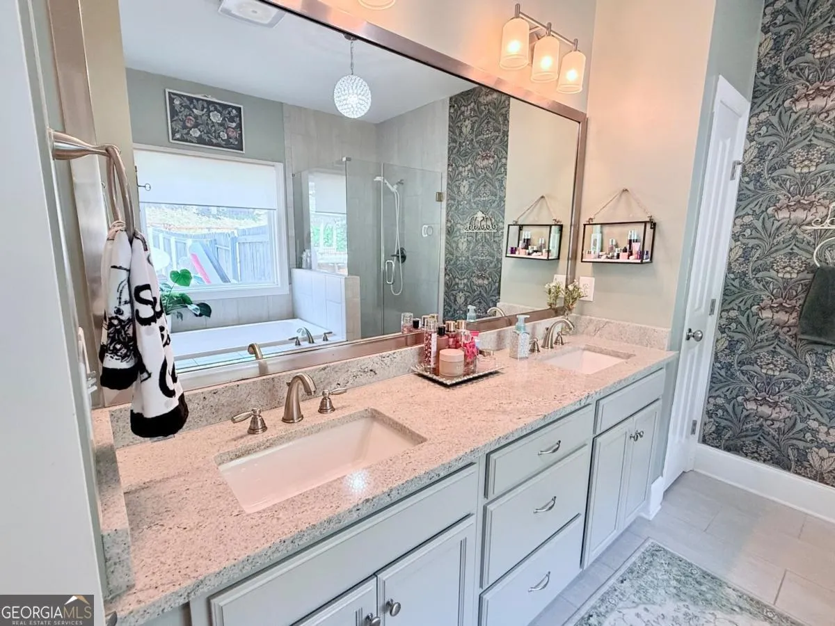 3910 Hamilton Cove Court