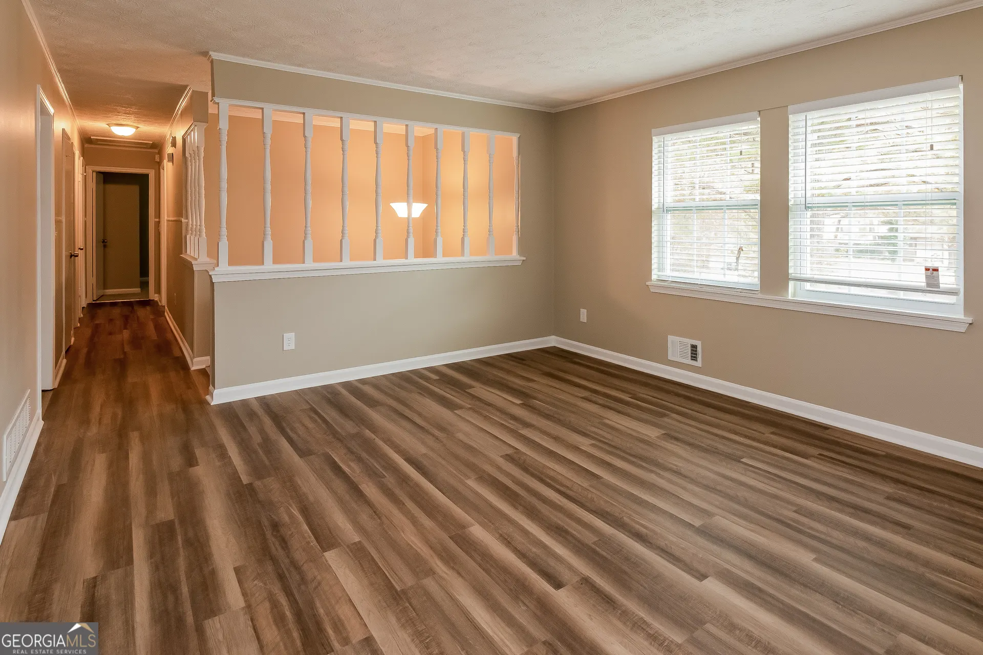 8295 Englewood Trail