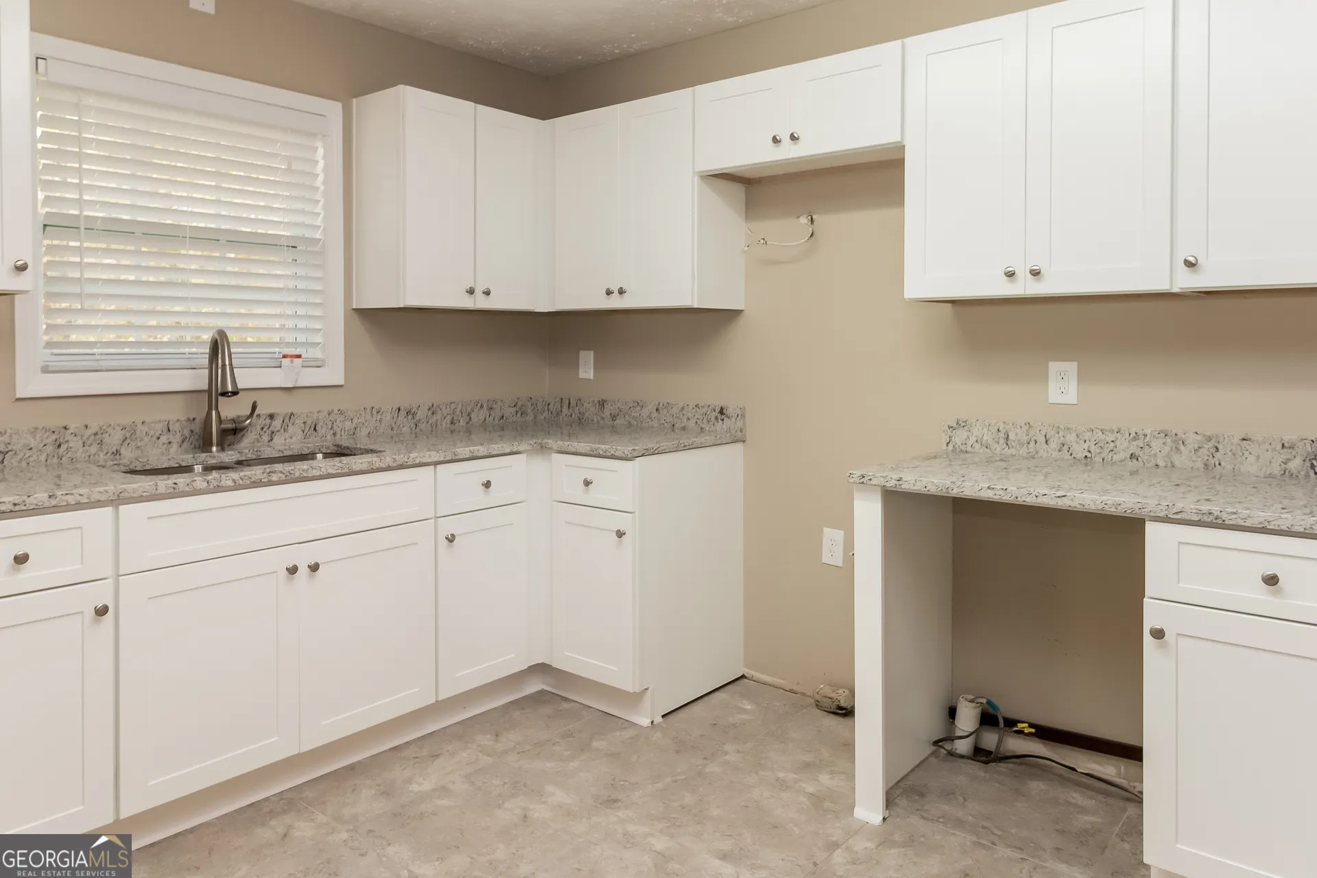 8295 Englewood Trail
