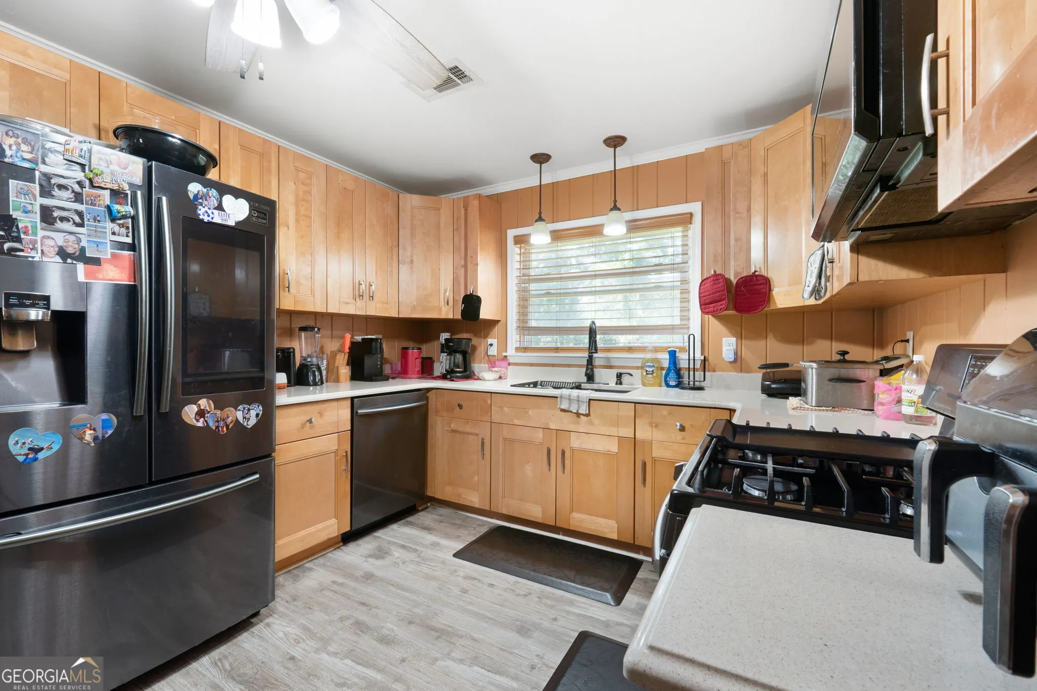 221 N 14th Street