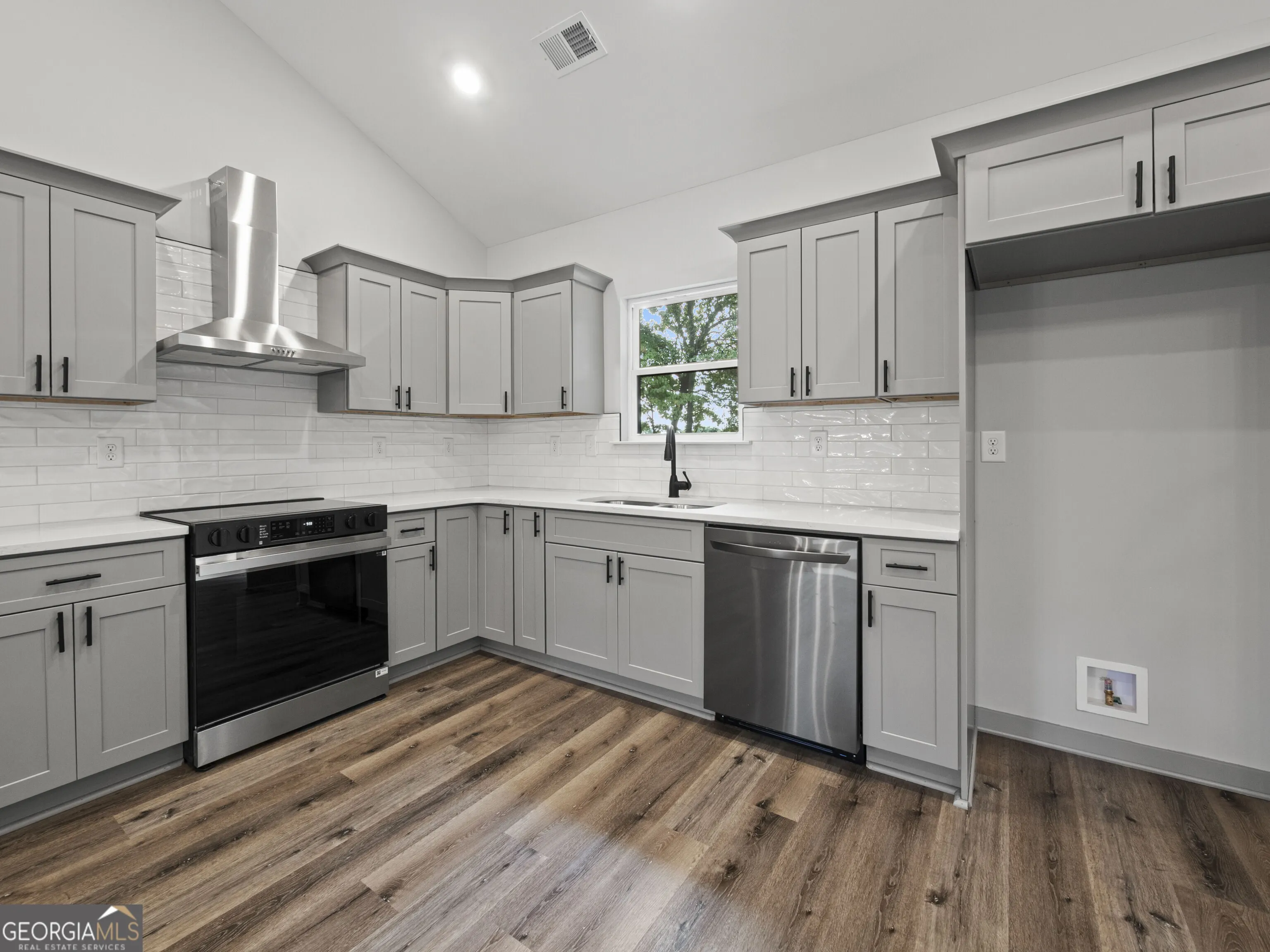 4120 Reed Circle, #0