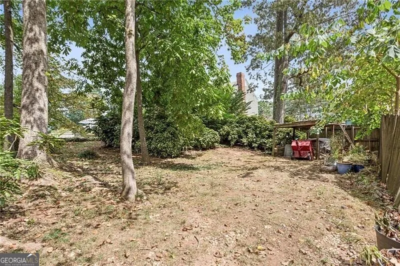 1430 Longwood Drive SW