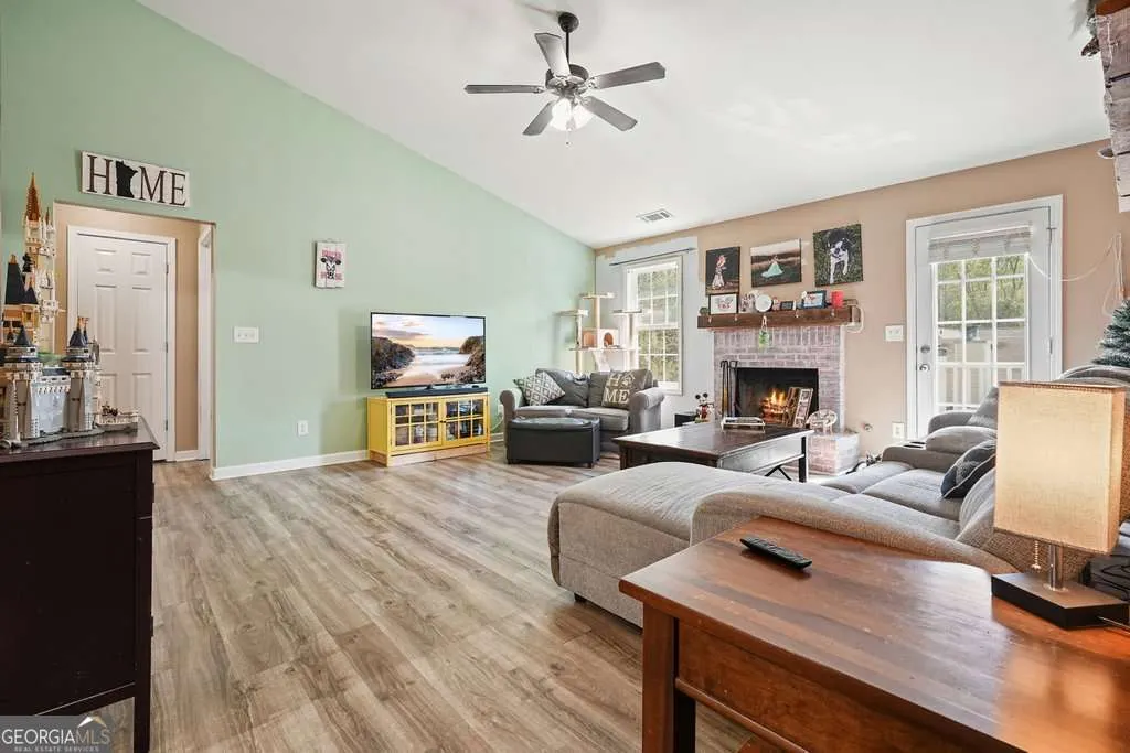 91 Crockett Drive