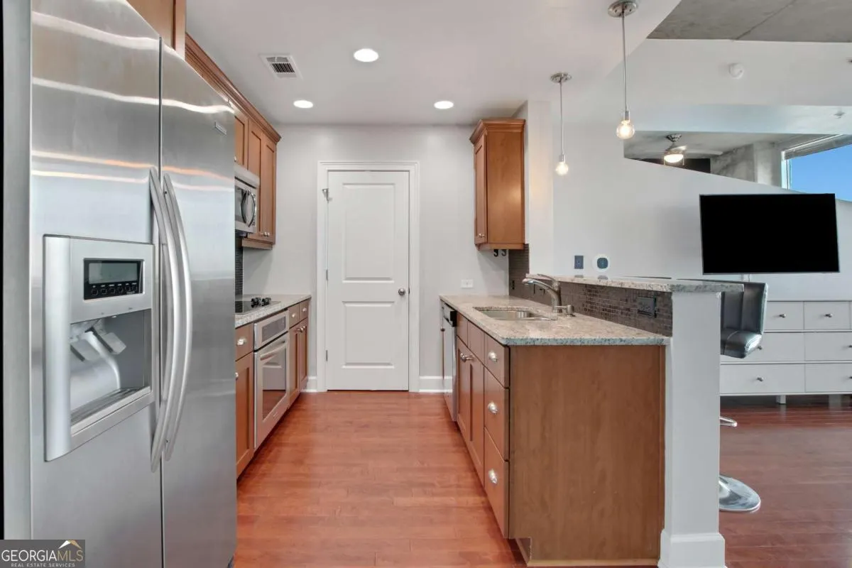 1603 3300 Windy Ridge Parkway SE, #1603