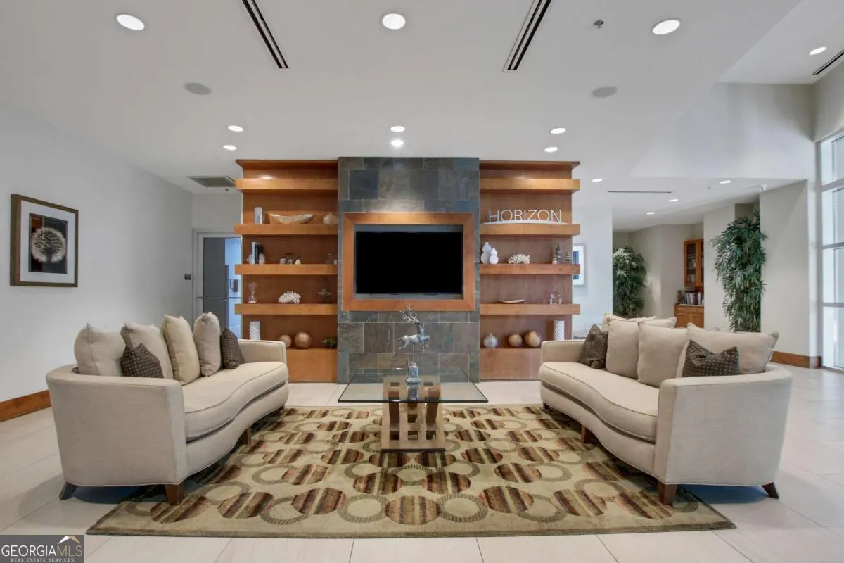 1603 3300 Windy Ridge Parkway SE, #1603