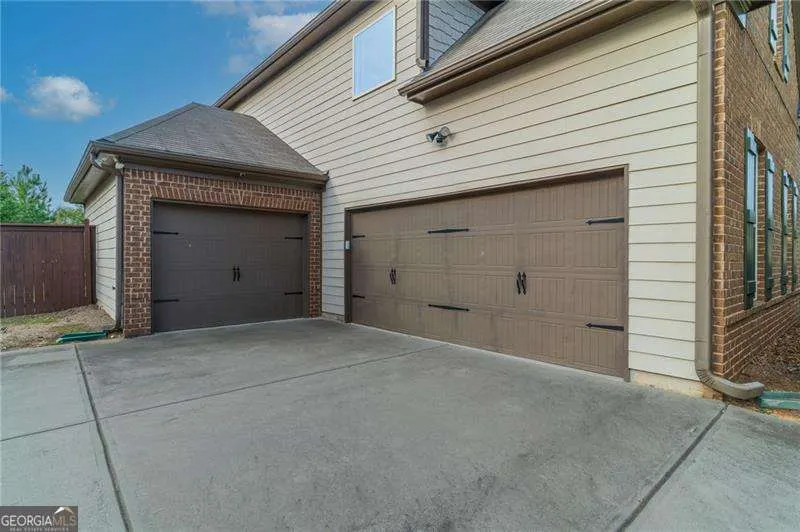 210 Birchin Drive