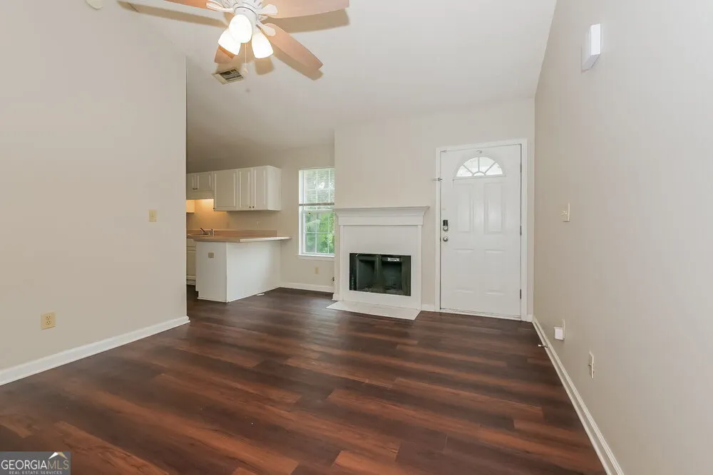 218 Adam Circle