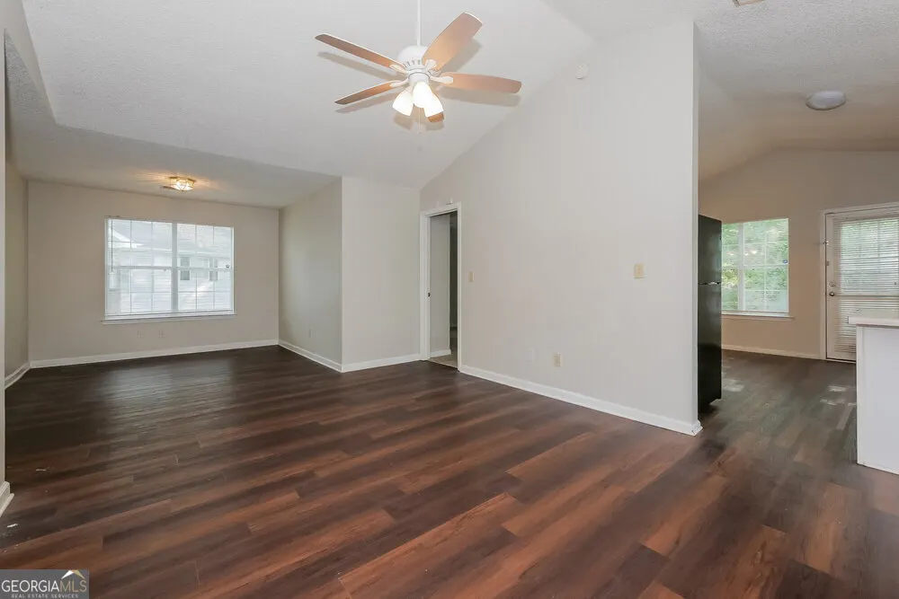 218 Adam Circle