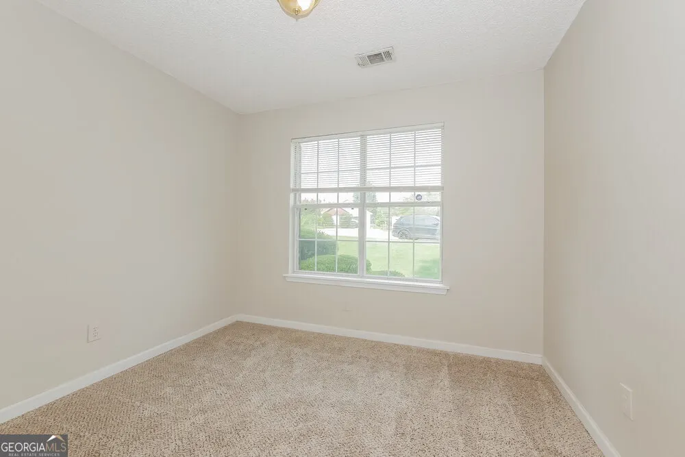 218 Adam Circle