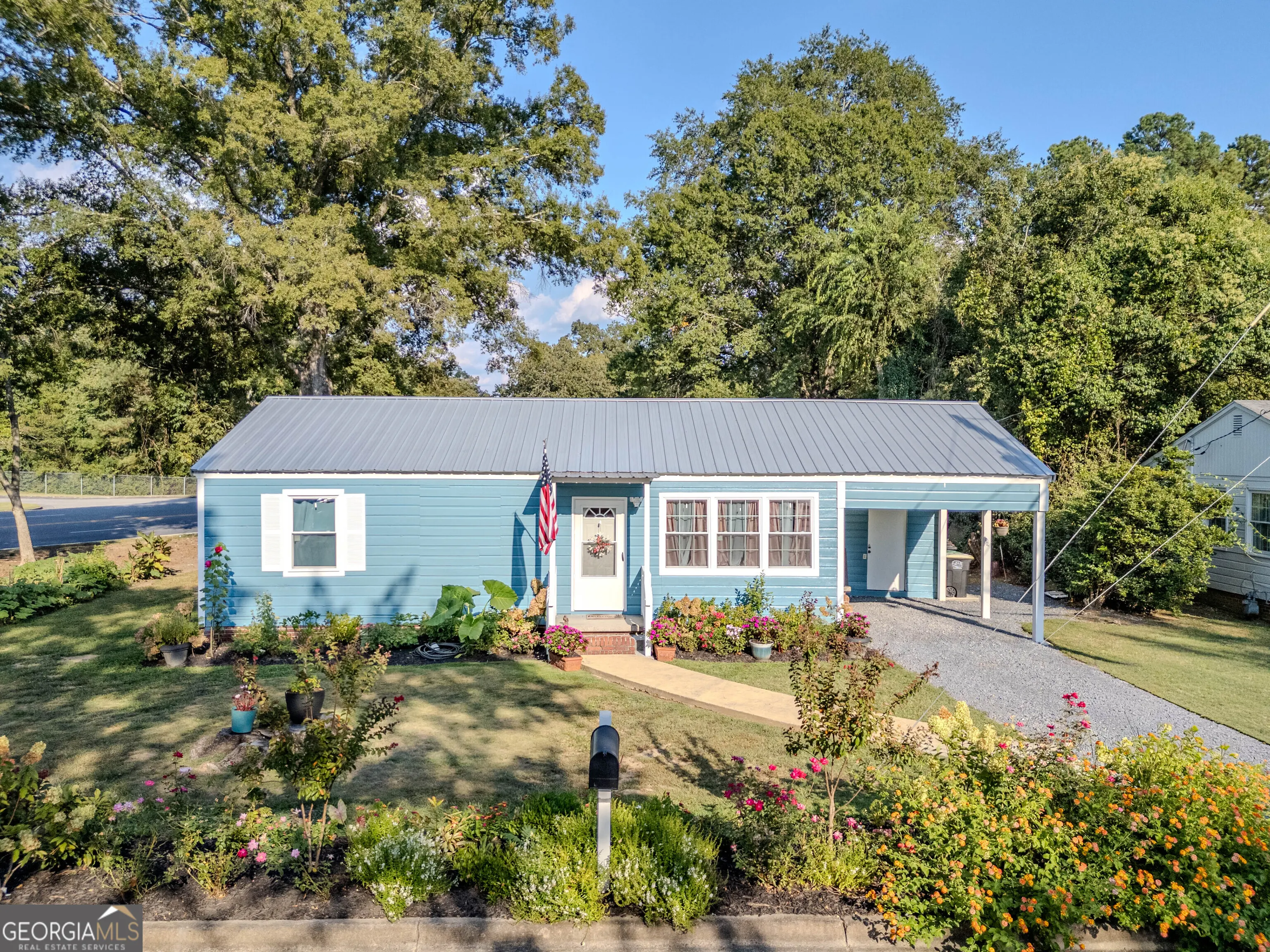 124 Sheridan Drive NW