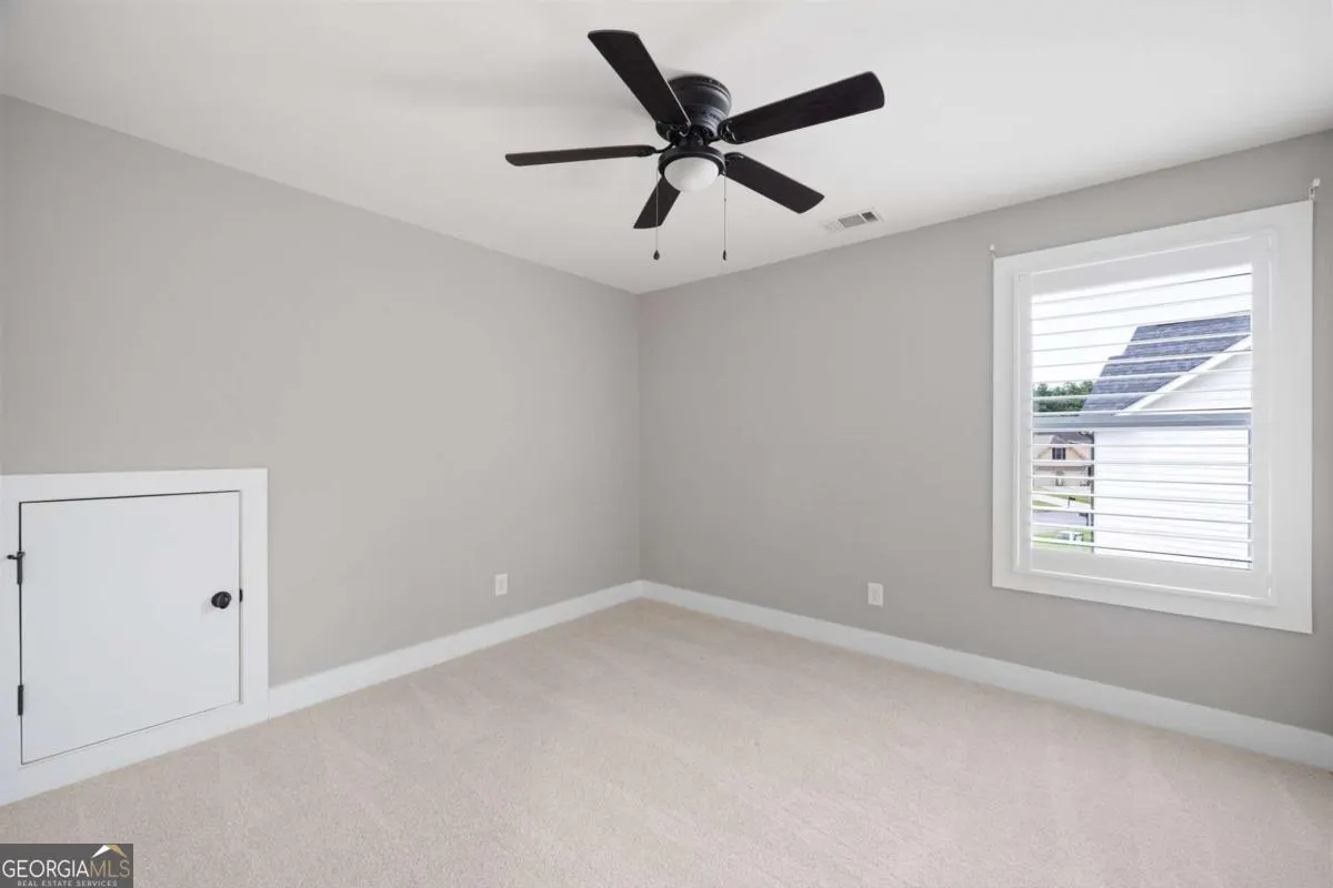 12 Bridgestone Way SE