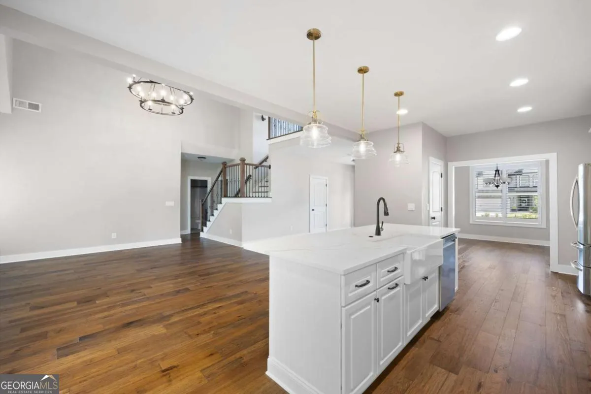 12 Bridgestone Way SE