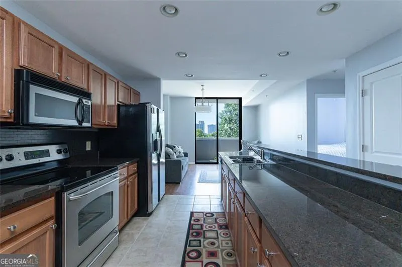 507 3040 PEACHTREE Road, #507