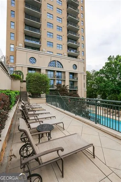 507 3040 PEACHTREE Road, #507