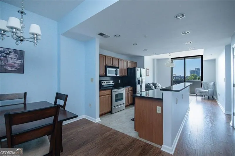 507 3040 PEACHTREE Road, #507