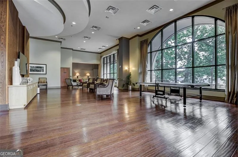507 3040 PEACHTREE Road, #507