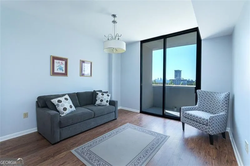 507 3040 PEACHTREE Road, #507