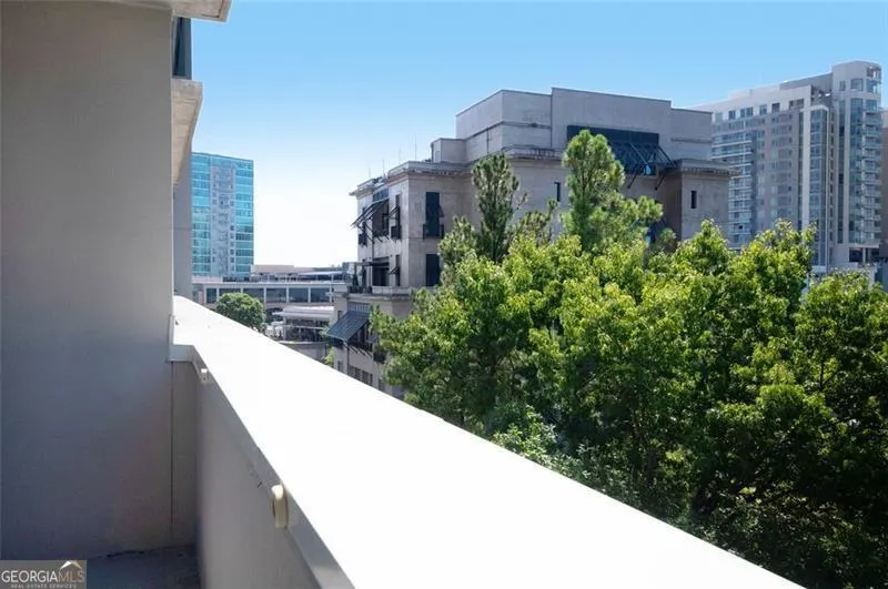 507 3040 PEACHTREE Road, #507