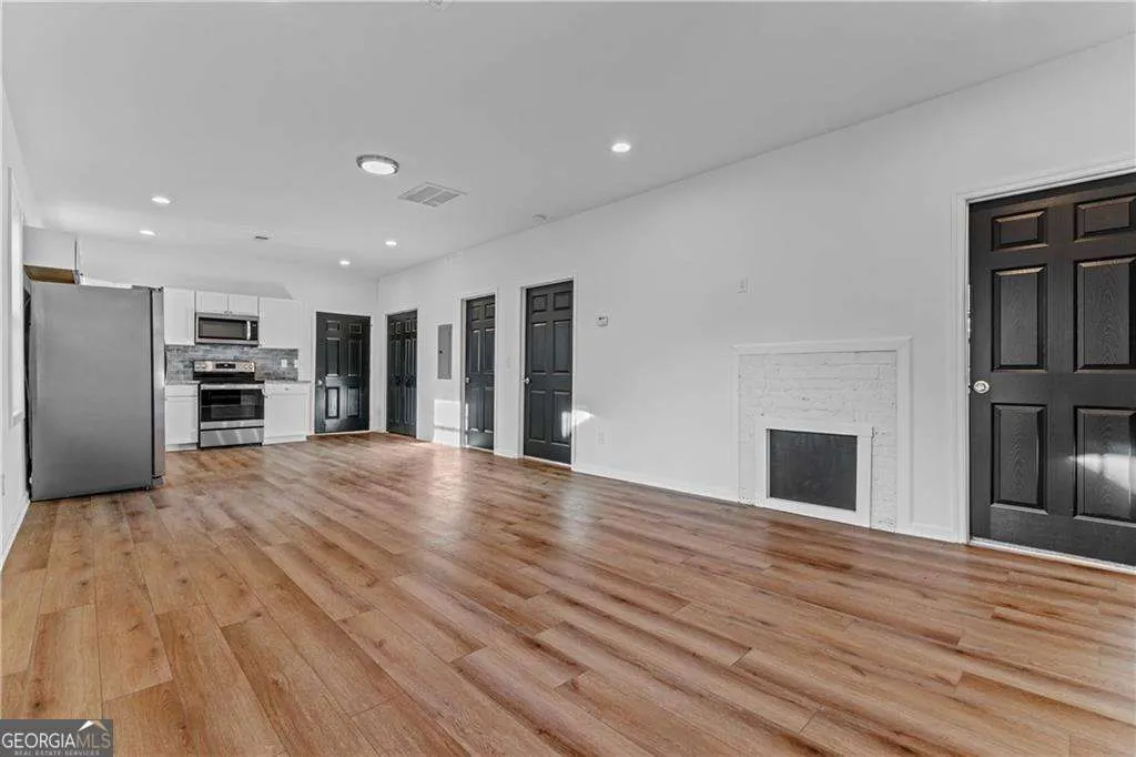 219 North Avenue