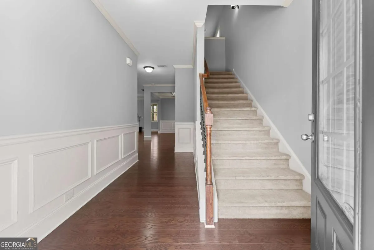 6844 Golden Bud Lane