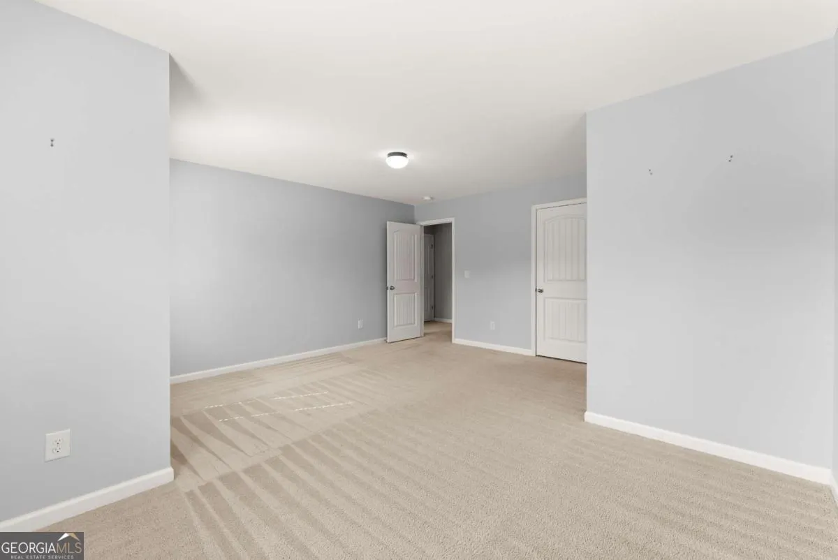 6844 Golden Bud Lane