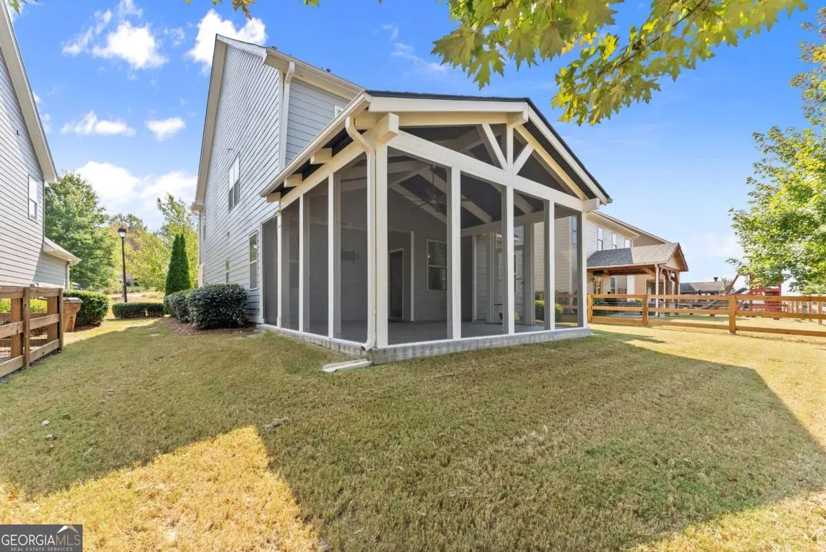 6844 Golden Bud Lane