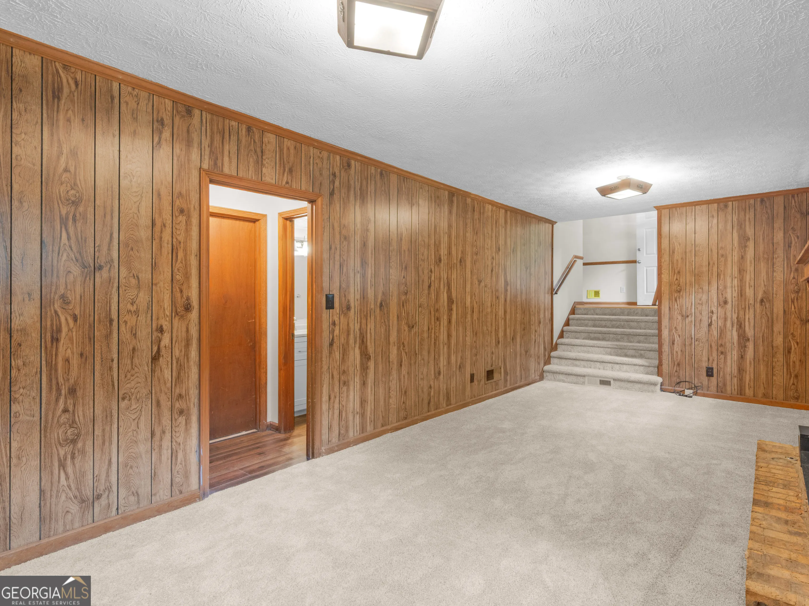 8294 Winston Way