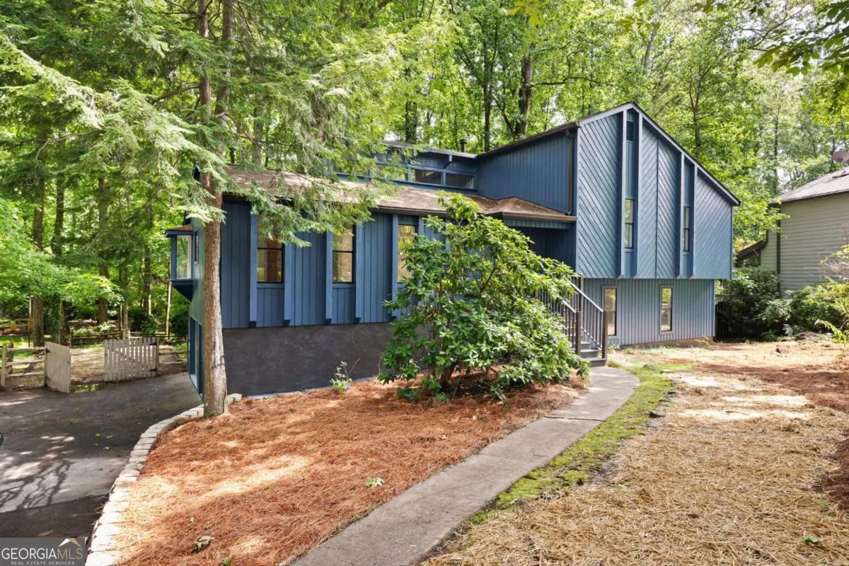 3292 Holly Mill Court