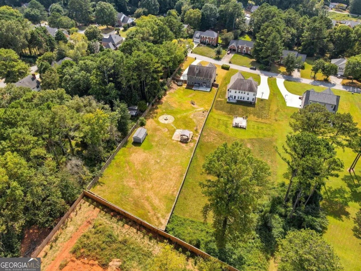 810 Eagle Crossing Drive
