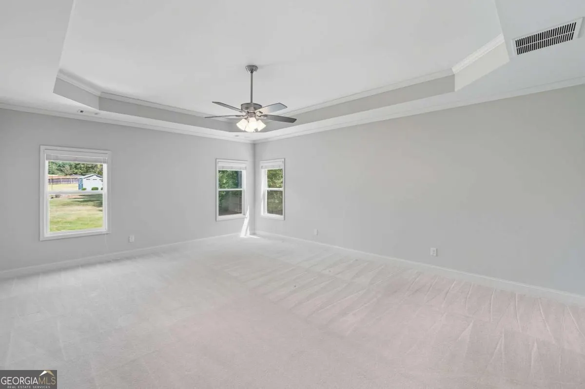 810 Eagle Crossing Drive
