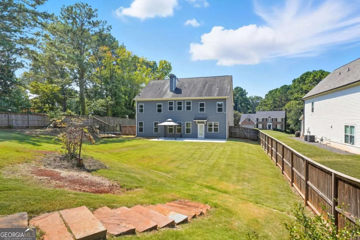 810 Eagle Crossing Drive