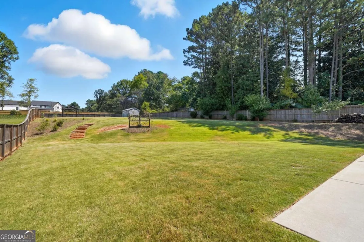 810 Eagle Crossing Drive