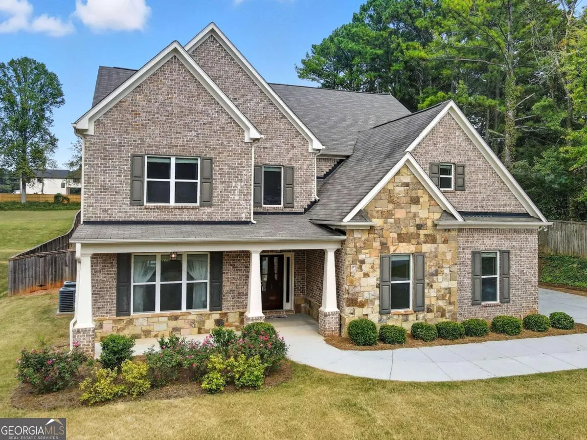810 Eagle Crossing Drive