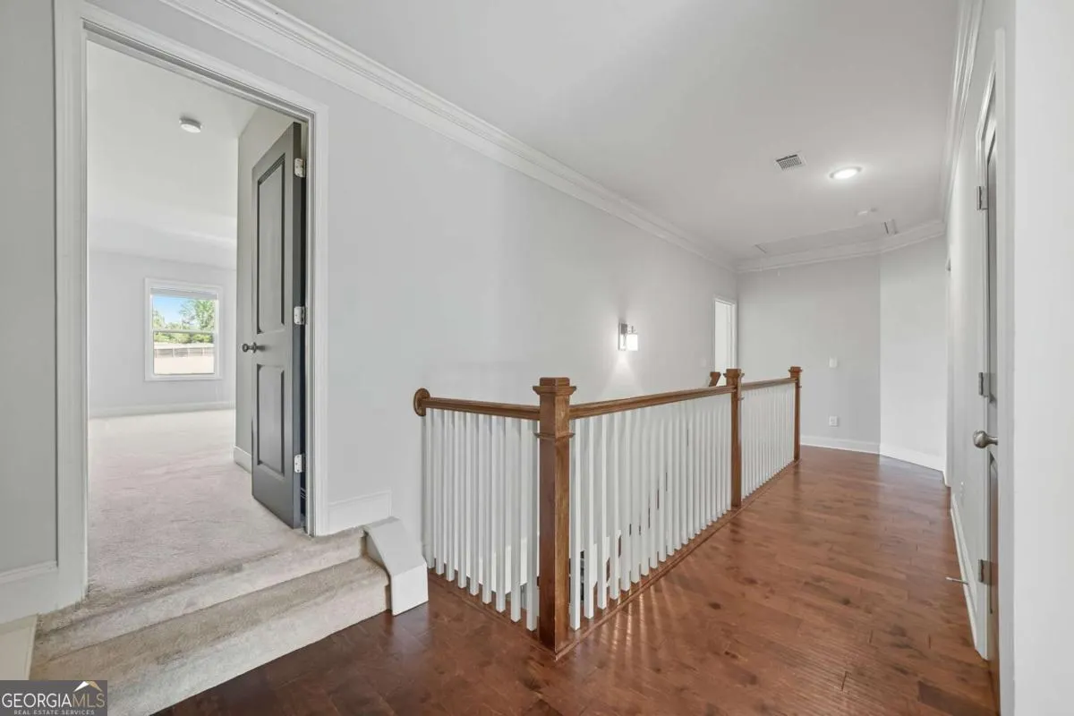 810 Eagle Crossing Drive