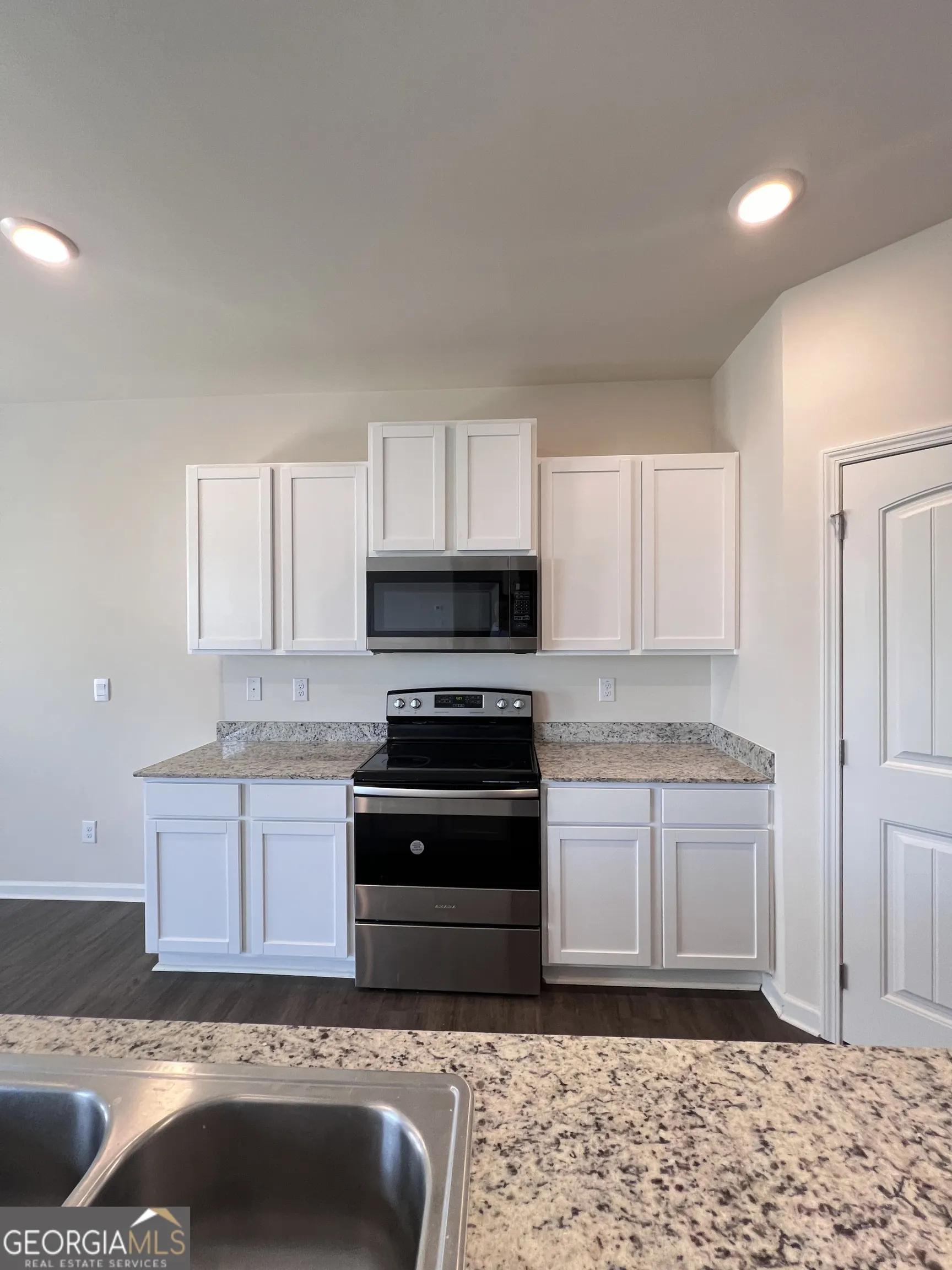 393 Walnut Grove Way