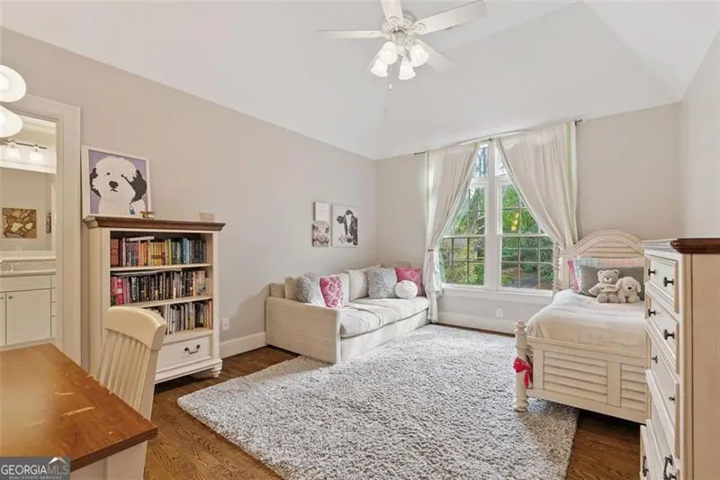 1740 Doncaster Drive