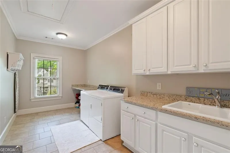 1740 Doncaster Drive