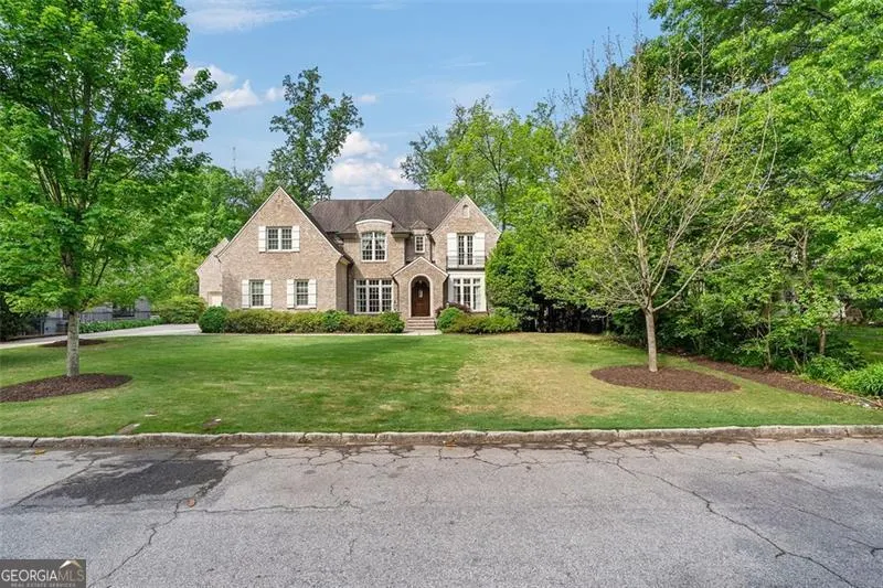 1740 Doncaster Drive