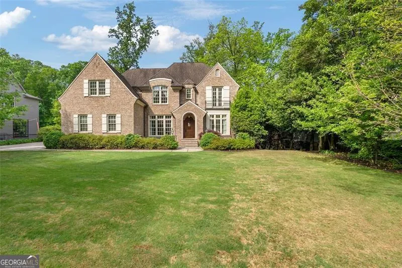 1740 Doncaster Drive
